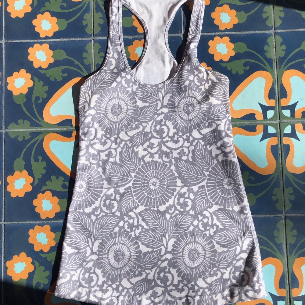 Lululemon Cool Racerback in Beachy Floral Fossil